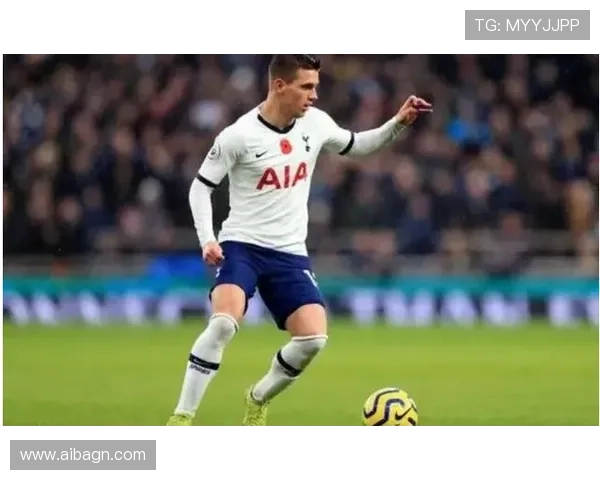 范戴克:凯尔凯兹进步显著 我与他探讨协作